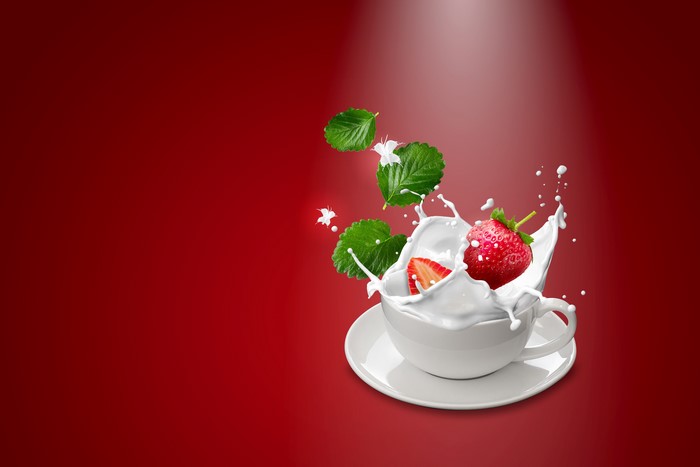 Strawberry and Milk Splash in Cup