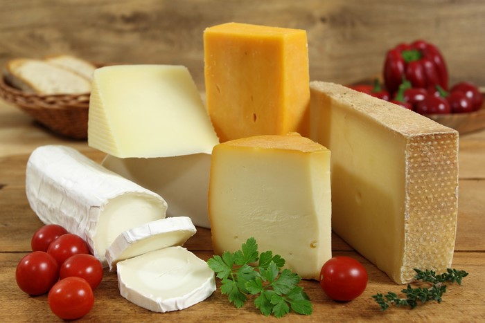Assortment of Cheeses with Tomatoes and Bread