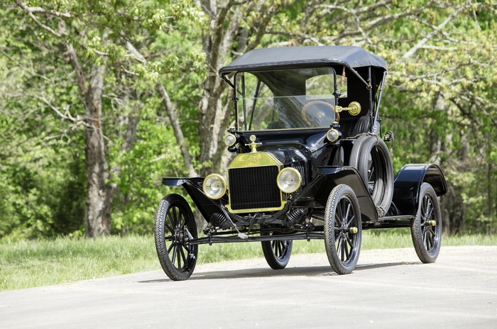 1915 Ford Model T Runabout