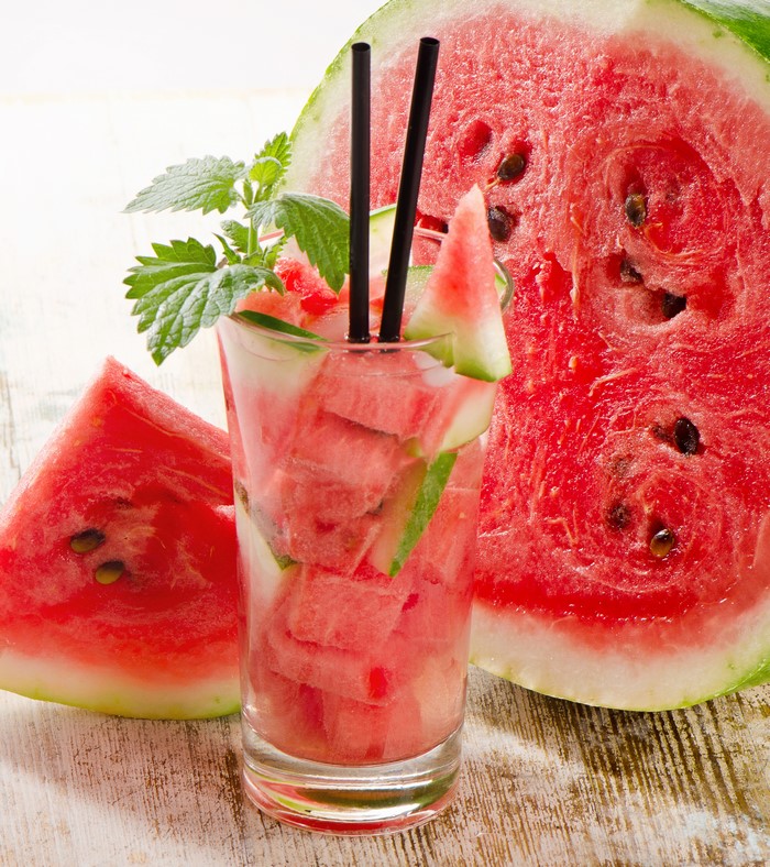 Watermelon drink with mint and watermelon slices