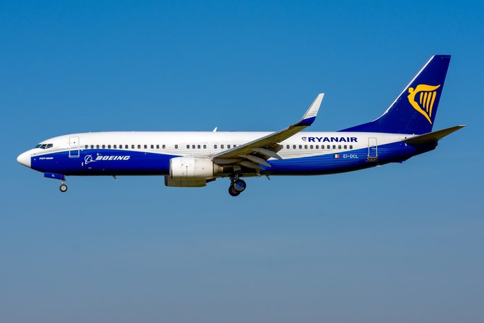 Ryanair Boeing 737-800W Airplane