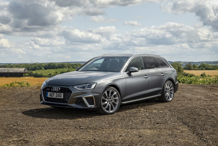 2019 Audi A4 Avant 40 TDI S line quattro Estate car