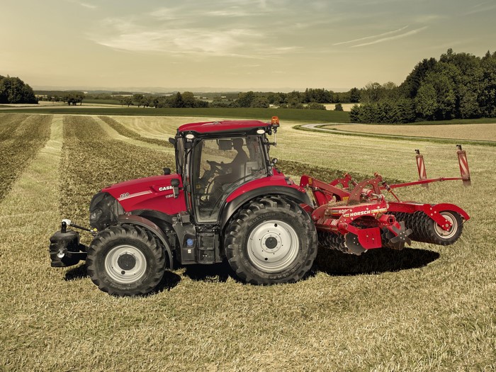 Case IH Versum 130 CVXDrive tractor in a field