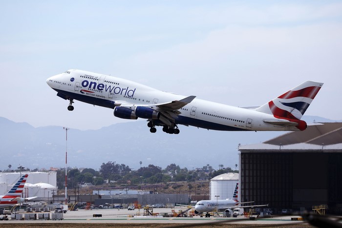British Airways Boeing 747 taking off