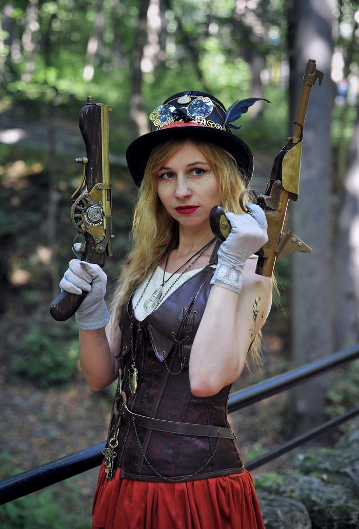 Pistols Steampunk Bokeh Blonde Girl Hands Glove Hat Glance