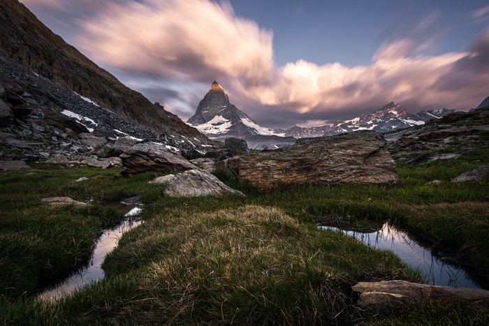 4K Matterhorn Mountains Switzerland Grass Crag