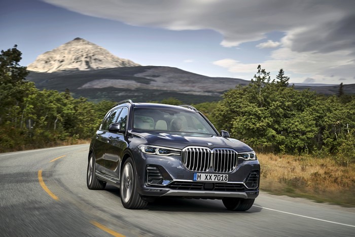 2019 BMW X7 G07 Crossover on a Mountain Road