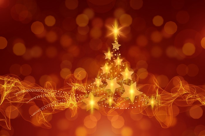 Christmas tree made of stars with bokeh lights
