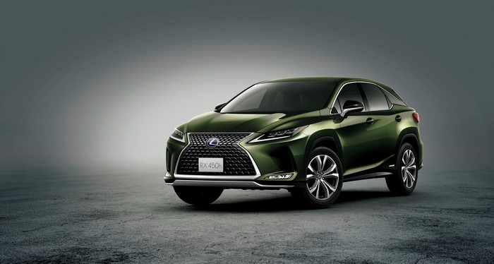 2019 Lexus RX 450h in Green