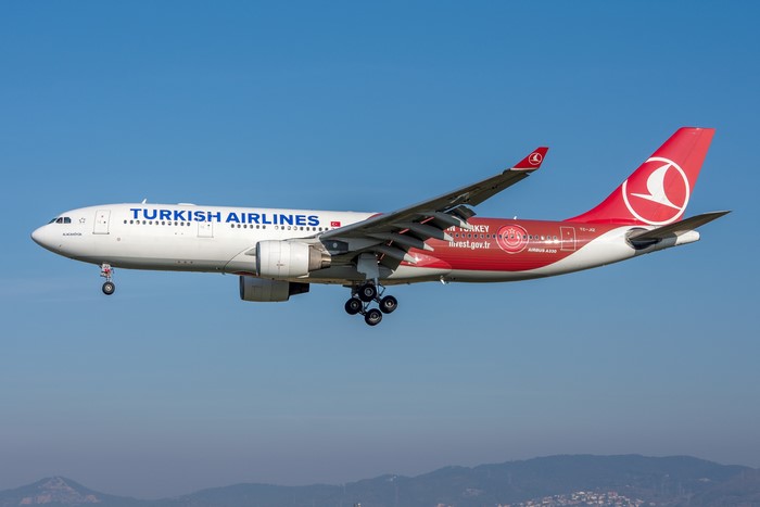 Turkish Airlines Airbus A330-200 landing