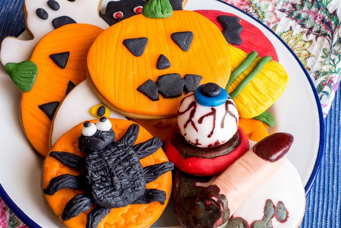 Halloween Cookies with Pumpkin, Spider, and Eyeball Designs