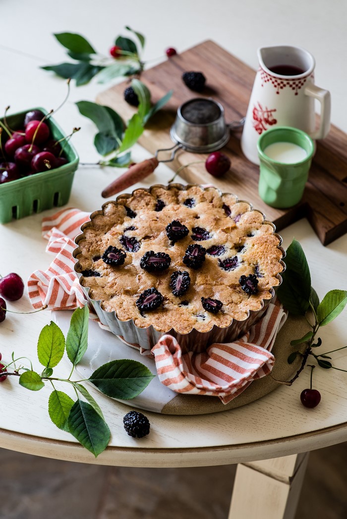 Fresh Blackberry Pie with Cherries and Milk