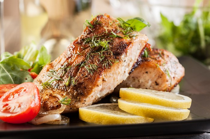 Grilled Salmon with Lemon and Tomatoes