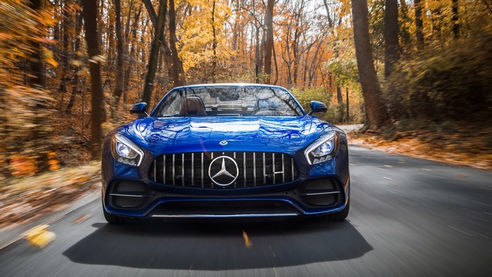 4K Mercedes-Benz AMG GT C Roadster Front