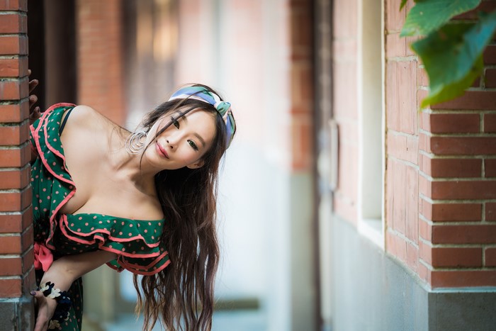 4K Portrait of Asian Woman in Green Dress with Bokeh