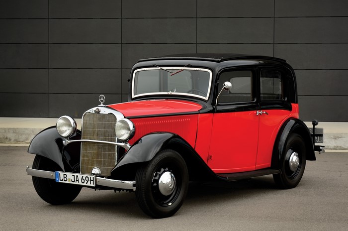 1933-36 Mercedes-Benz 200 Sonnenschein Limousine