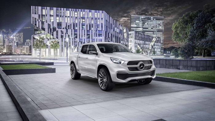 4K Mercedes-Benz X 350 Pickup Truck