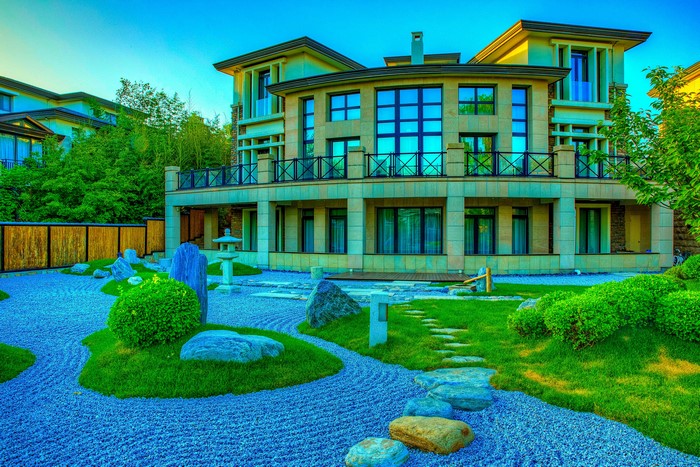 Modern House with Zen Garden in Beijing, China