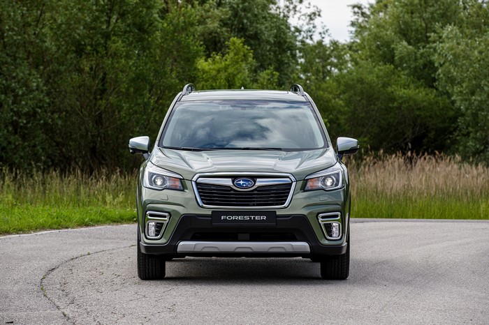 Green Subaru Forester 2019 Crossover Front View