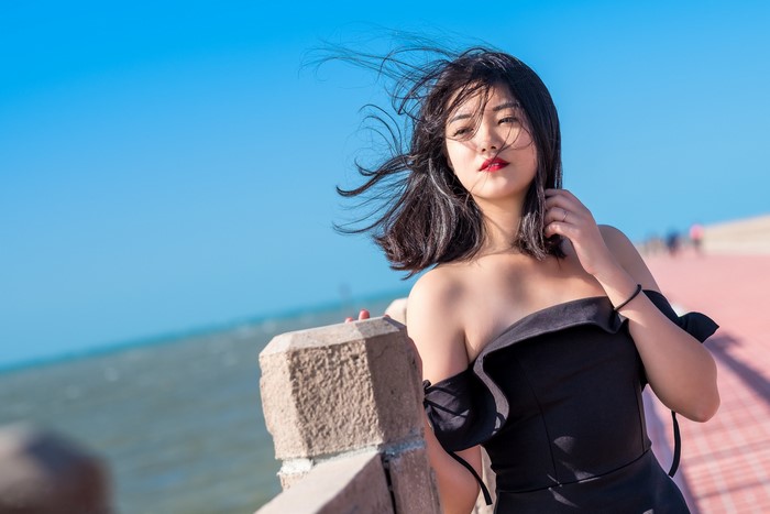 4K Portrait of Brunette Girl in Wind