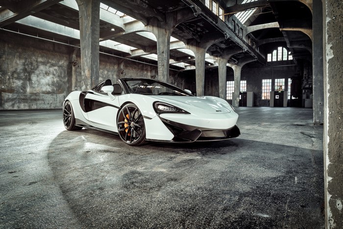 White McLaren 570S Spider Novitec Roadster