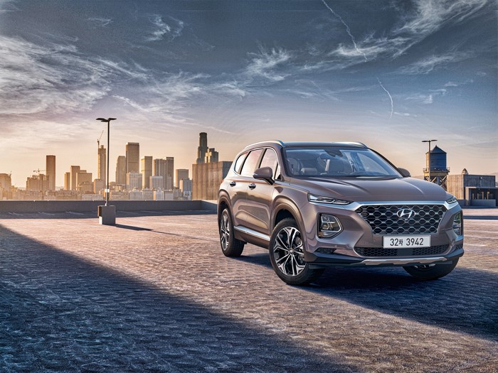 Hyundai Santa Fe Metallic Front