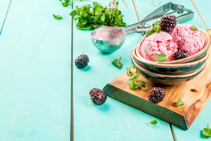 Blackberry Ice Cream in Bowls with Mint and Berries