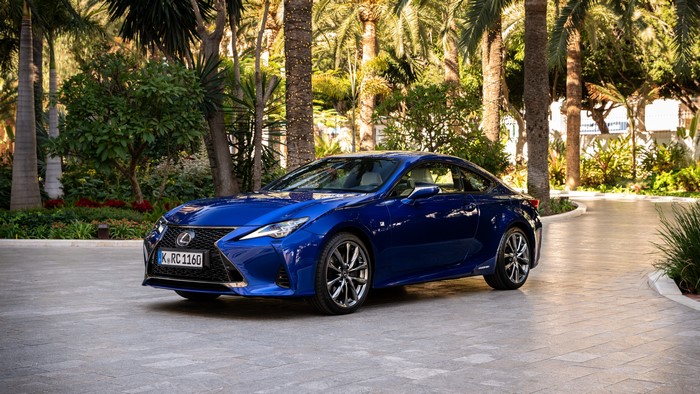 2018-19 Lexus RC 300h F SPORT