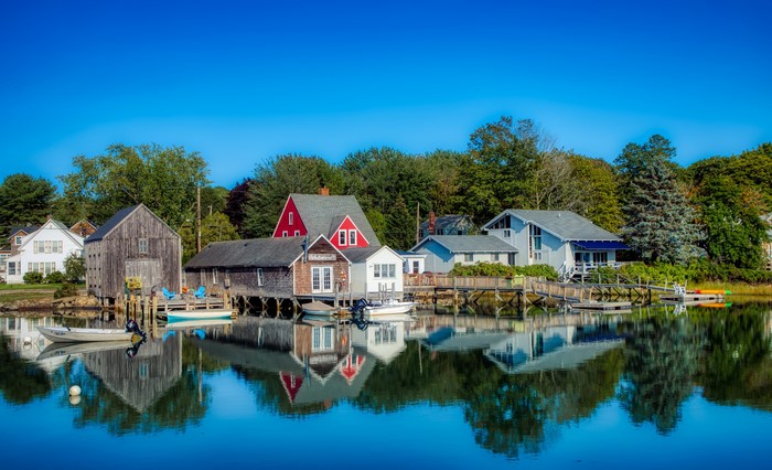 Kennebunkport Maine Houses and Marinas with Boats