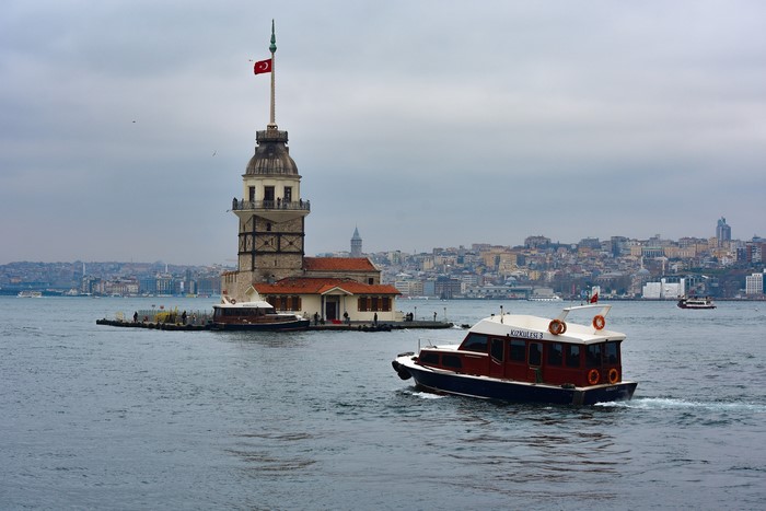 Maiden's Tower on Bosphorus, Istanbul, Turkey