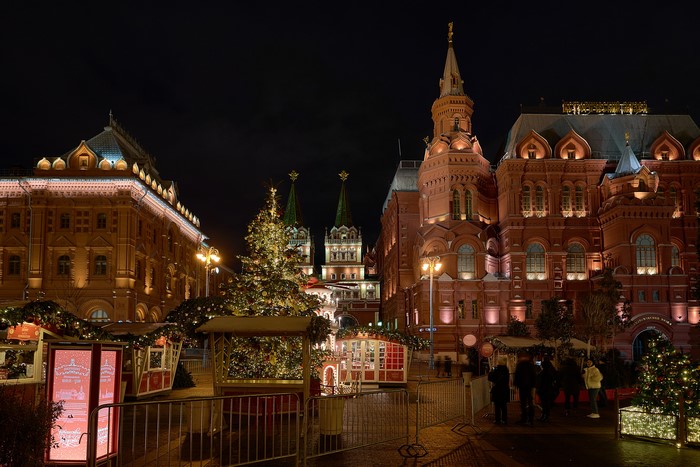 Manezhnaya Square Christmas Market at Night, Moscow