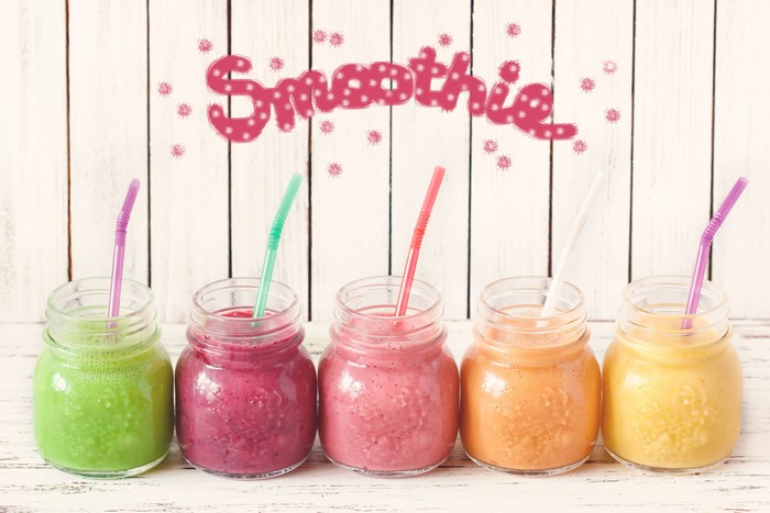 Smoothie Jars with Straws