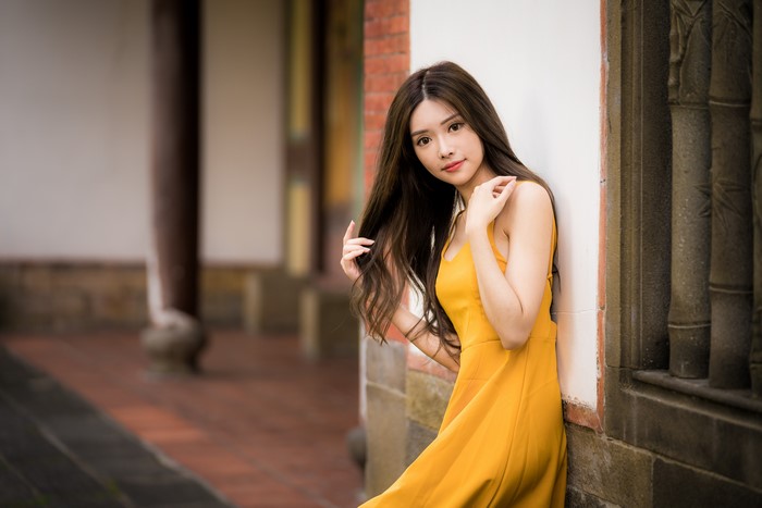 4K Asian Woman in Yellow Dress