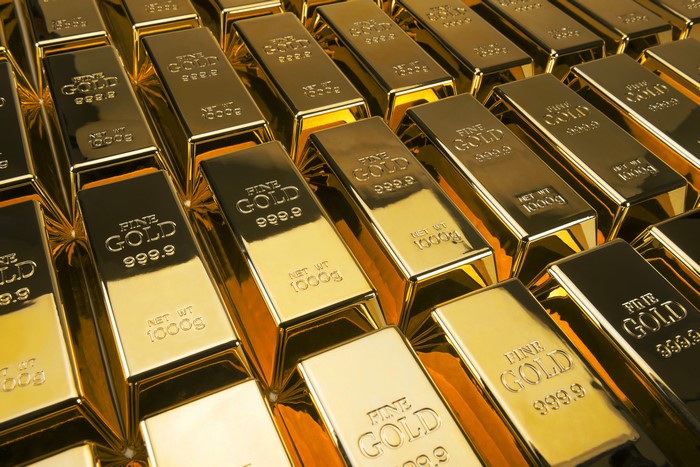 Shiny Gold Ingots in 4K