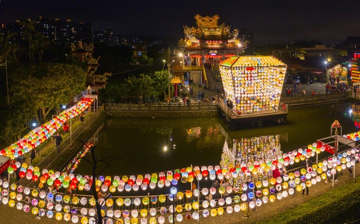 Lantern Festival at a Temple Pond in Taiwan at Night