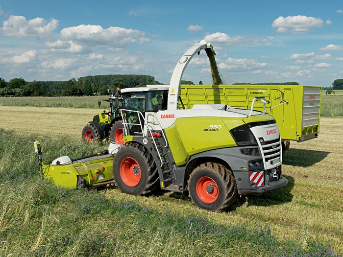 Claas Jaguar 950 Forage Harvester in a Field