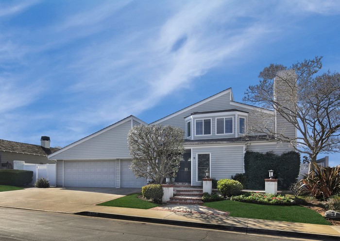 House with Garage in Dana Point, California