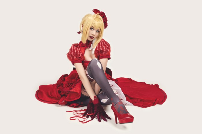 Blonde Girl in Red Dress and Stilettos 4K