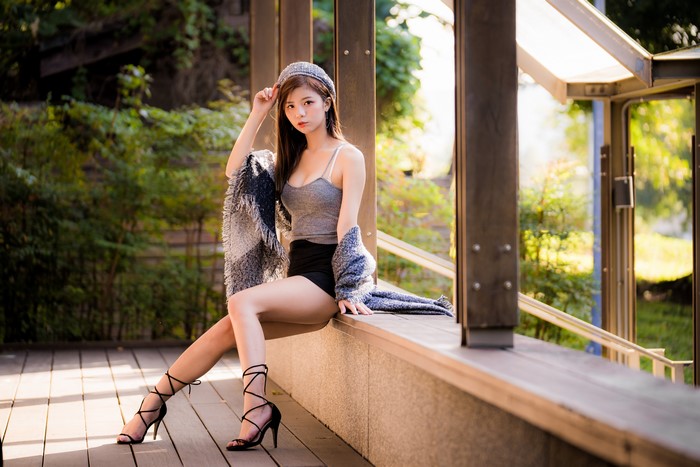 4K Asian Woman Posing in Beret and Heels
