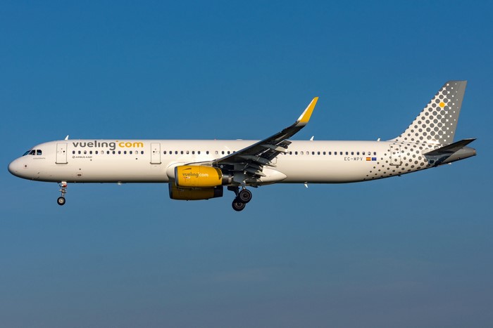 Vueling Airlines Airbus A321-200S EC-MPV