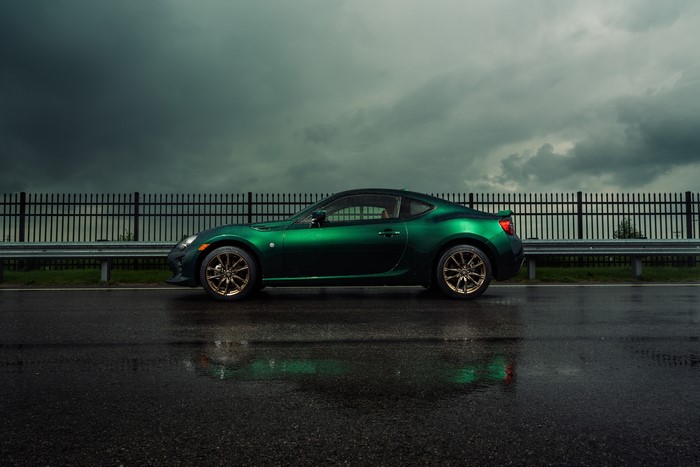 Green Toyota 86 Limited Hakone Edition on wet road