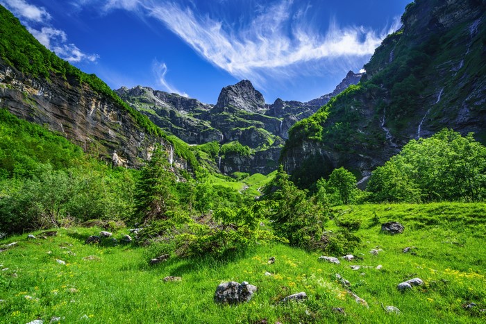 4K Cirque Du Fer A Cheval Mountains in France