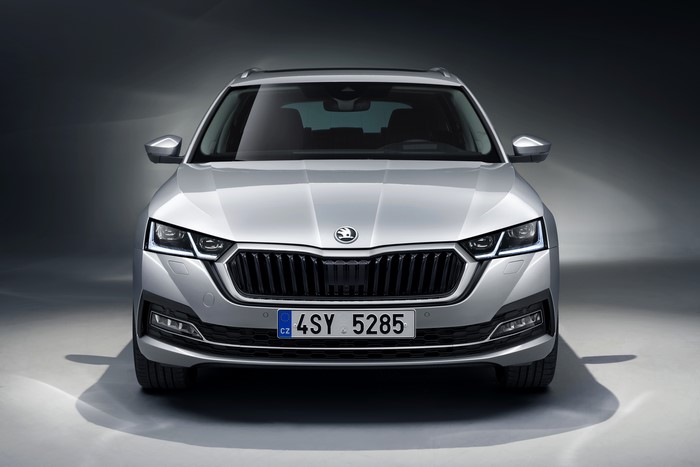 Silver Skoda Octavia Combi Estate Car Front View