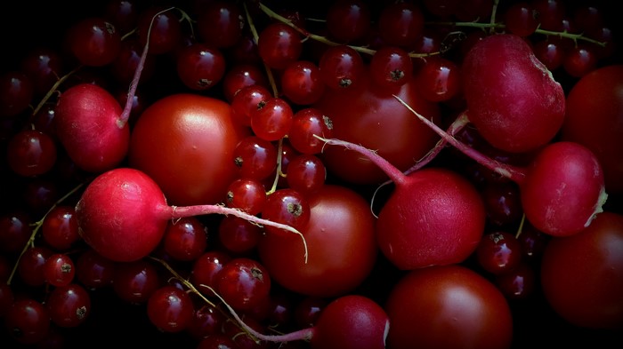 Red Currants, Tomatoes, and Radishes