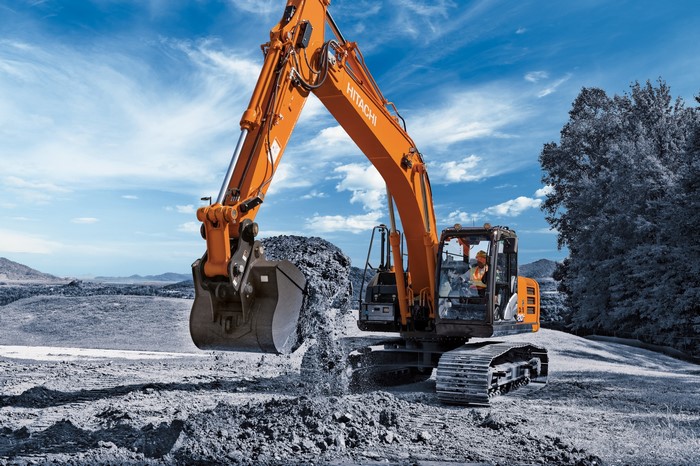 Hitachi ZX210LC Excavator digging dirt