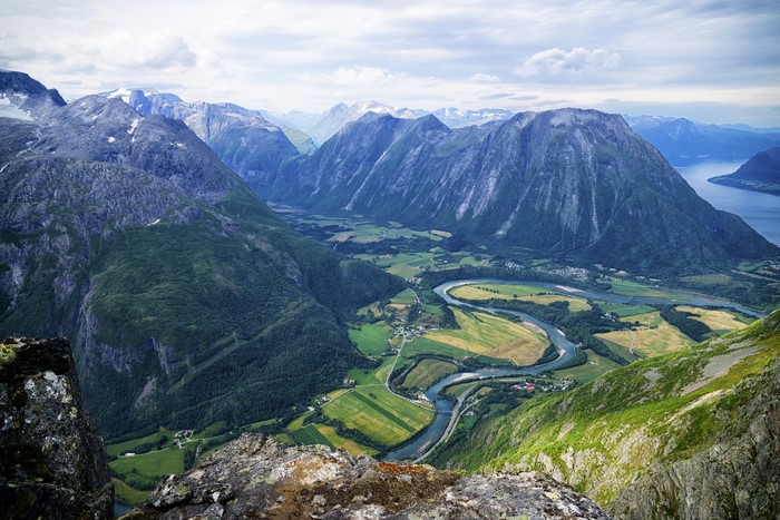 Romsdalseggen Ridge, Norway: Mountains and River Valley