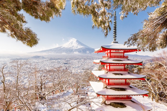 4K Winter Scene of Mount Fuji and Pagodas in Japan