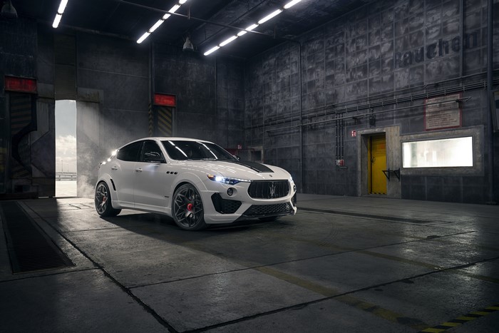 White Maserati Levante GranSport Esteso V2 by Novitec