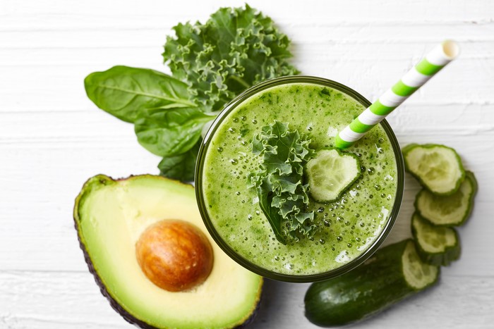 Green Smoothie with Avocado, Kale, and Cucumber