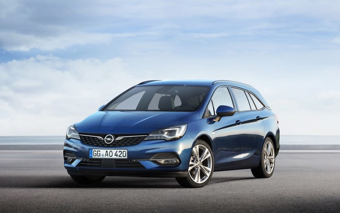 Opel Astra Sports Tourer 2019-20 Metallic Light Blue
